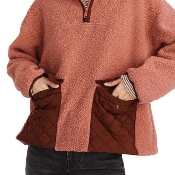 Sold SHERPA SWEATER - Picture 2 of 5